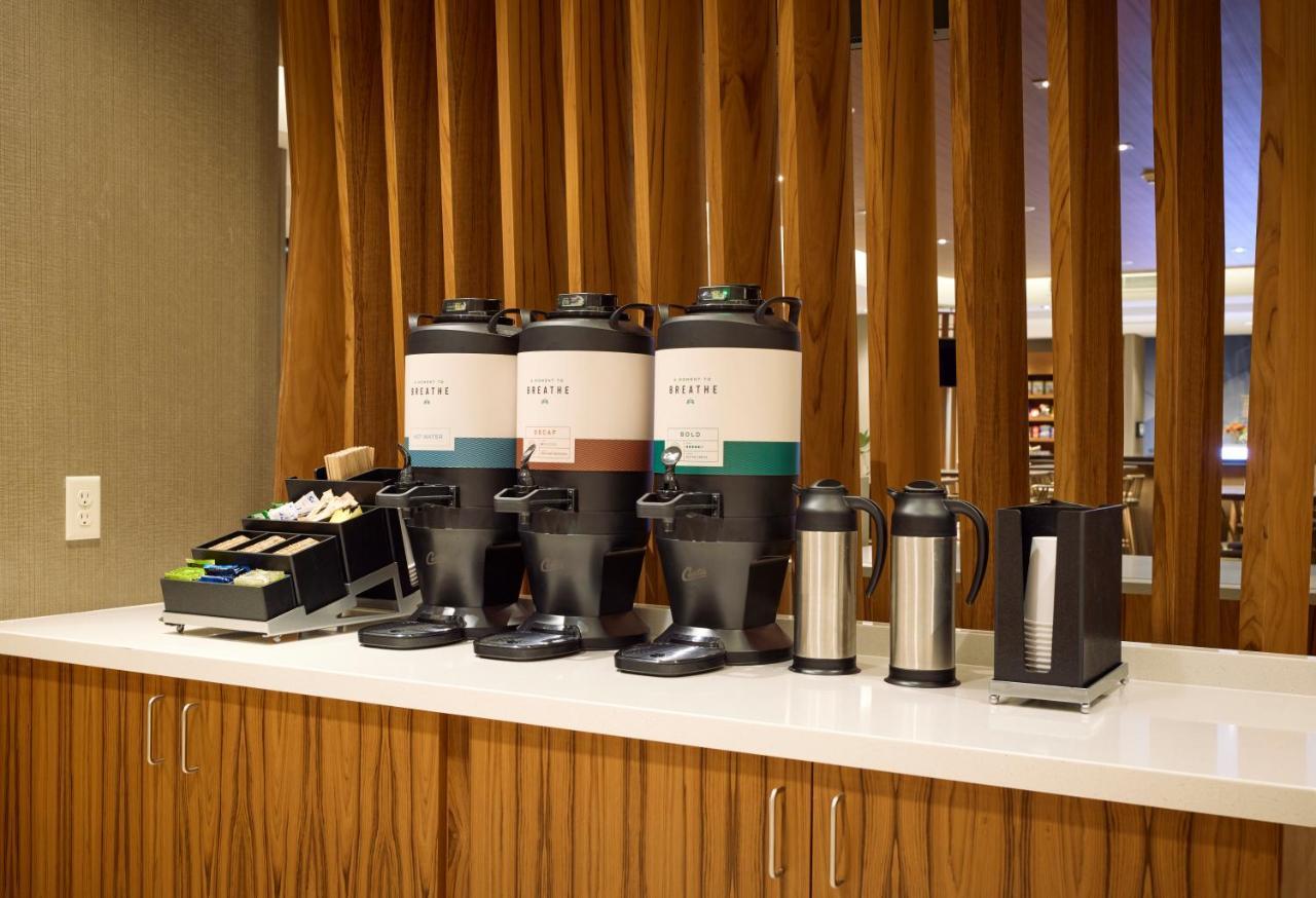 Springhill By Marriott Airport Hotel 2*