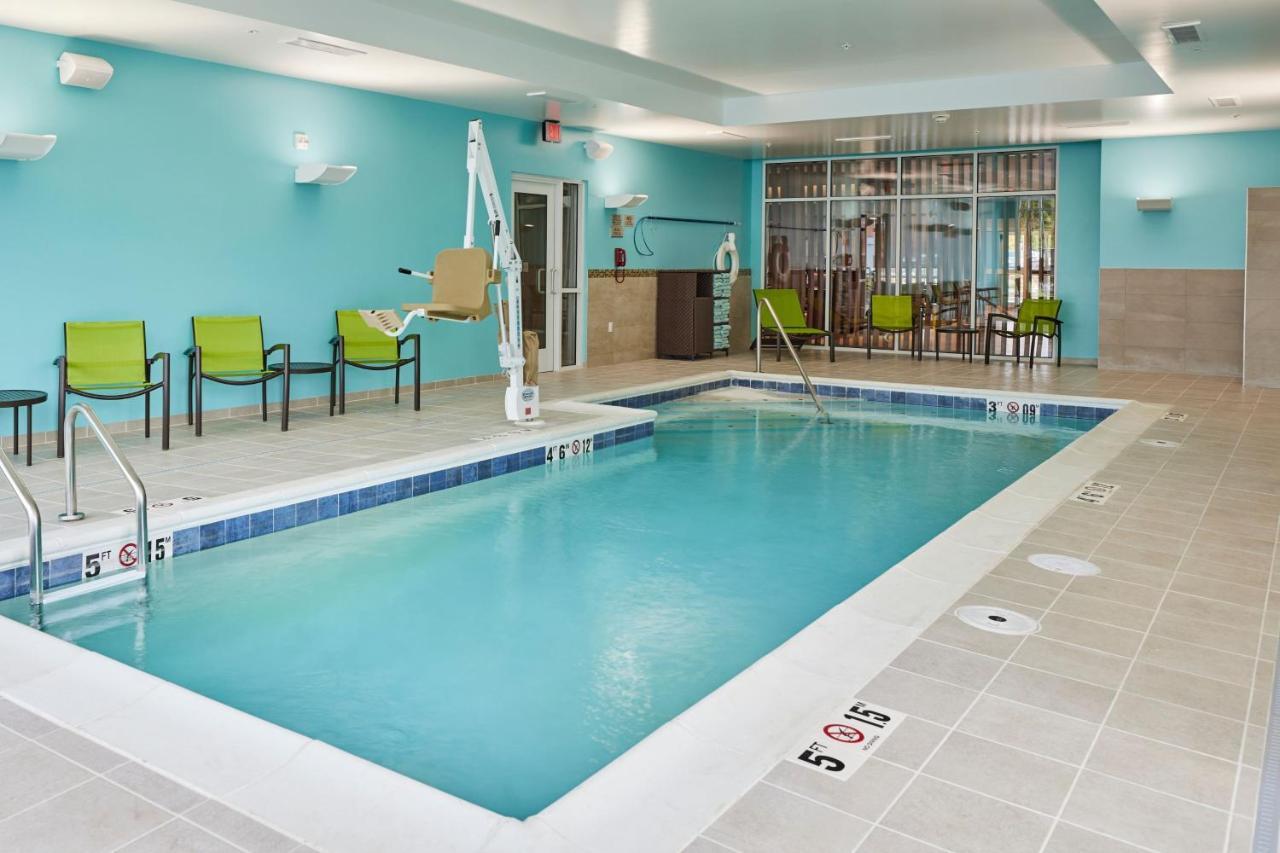 Hotel Springhill By Marriott Airport 2*