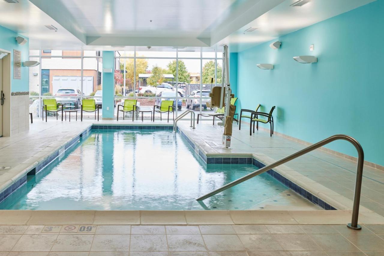 Springhill By Marriott Airport 2*